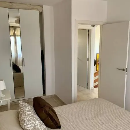 Casa Fra - Su 2 Piani, Confortevole E Accogliente, Wi-fi, Piscina Holiday home *