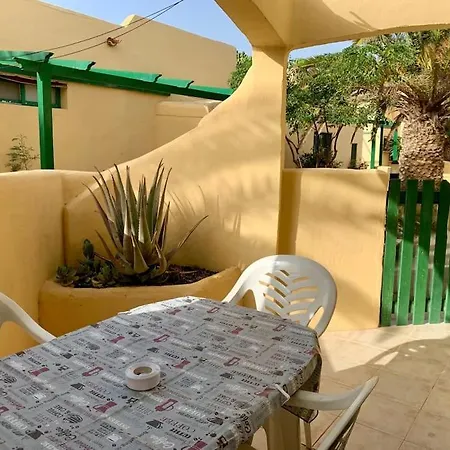 Holiday home Casa Fra - Su 2 Piani, Confortevole E Accogliente, Wi-fi, Piscina
